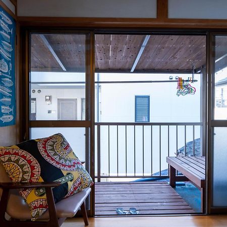Katsuo Guest House Kōchi Szoba fotó